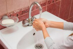 Мытье рук: как сделать это правильно